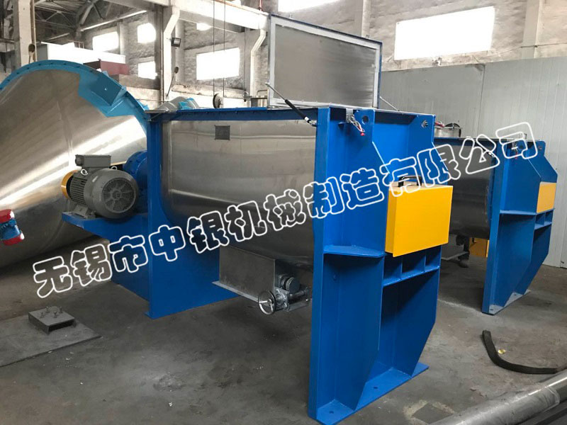一臺1000L、一臺1300L螺帶混合機發(fā)往也門
